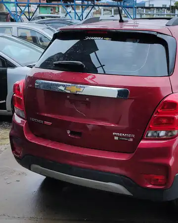 Chevrolet Tracker Premier 1.4 16V Ecotec, ano 2019, no pátio da Demolidora Santo Antônio